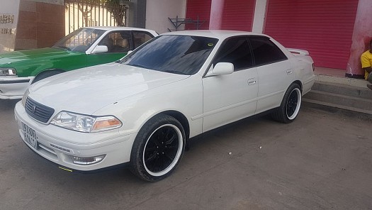 toyota mark ii grande lx100