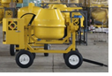 Machine pour malaxage béton
