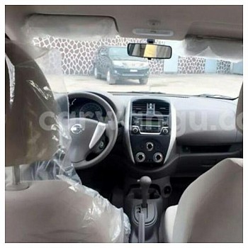 À louer Nissan Sunny toutes options