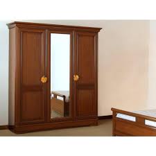 Armoire neuve avec ses 3 portes