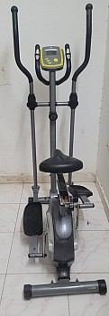 Vélo elliptique très utilisé