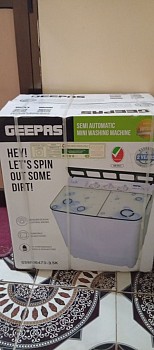 Machine à laver Geepas neuf en carton