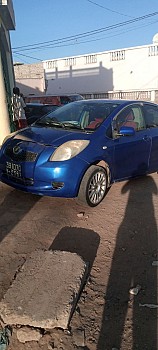 Voiture Toyota vitz