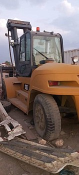 Chariot élévateur Caterpillar