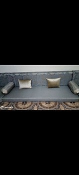 Qacii presque neuf, tissu changé récemment. Prix négociable.