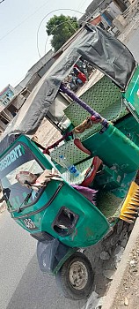 Bajaj Pulsar 2018, moto en bon état