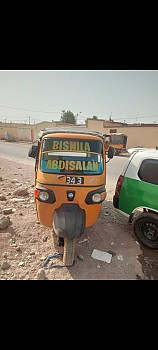 Bajaj en bon état à vendre