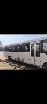 Bus Mitsubishi Rosa 35 places, diesel, manuelle, bon état