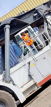 Chauffeur de Reach Staker \