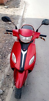 Moto Fekon Scooter 125