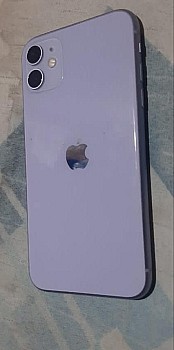 Téléphone Iphone 11 couleur violet