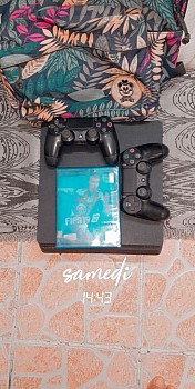 VENTE PLAYSTATION 4 SLIM SONY 500 GB