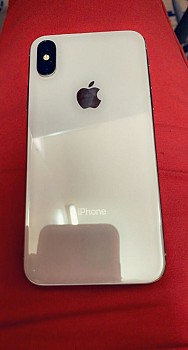 iPhone X très bon état 64 go