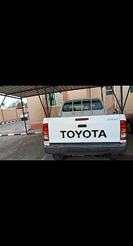 PICK UP TOYOYA HILUX