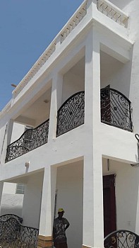 Location duplex F7 cité Dawaleh