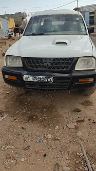 pick up Mitsubishi l200