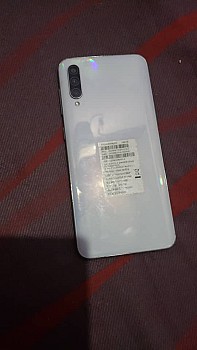 Téléphone Samsung A50