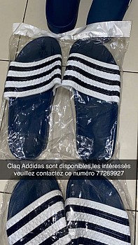 Claquettes Adidas