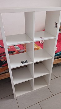 Meuble à casiers en bois