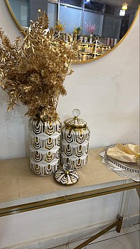 Vases décoratifs 15000fr les 2