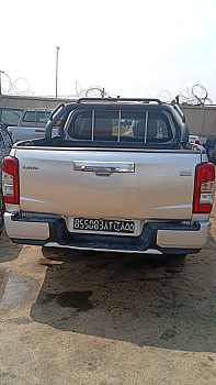 Mitsubishi L200 2021, bon état