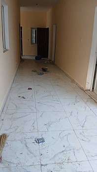 Maison F4 neuve avec véranda à Barwaqo 2 phase 1