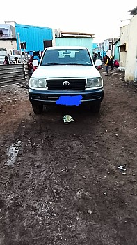 Toyota Land Cruiser GXR 105, diesel, excellent état, économique