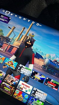 Compte Fortnite Premium avec 166 Skins et Émotes Rares