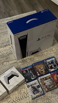 Ps5, 2 manettes, 6 jeux, négociable - excellent état