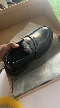 Chaussures à vendre