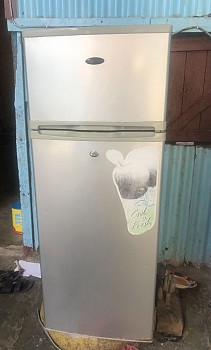 Frigo de taille moyenne