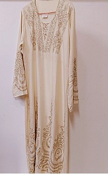 Jolie Robe Style Marocaine avec Broderie