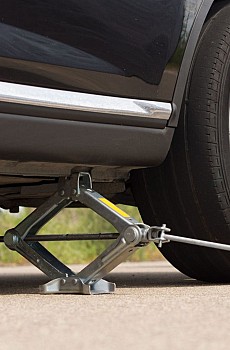 Cric losange pour voiture