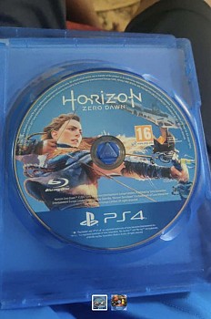 Jeu Horizon Zero Dawn - Action et aventure en nature - Comme neuf