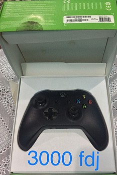 Mannette Xbox one s a vendre