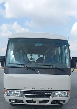 Mitsubishi Rosa 2018, diesel, boîte Manuelle, excellent état