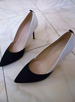 Chaussure à talons taille 38,5