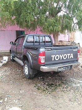 PICK UP TOYOTA HILUX