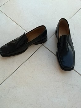 Chaussures homme tout en cuir T.39