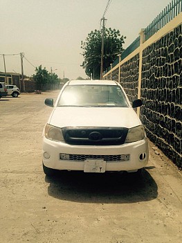 Toyota HILUX model marill