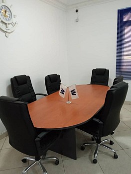 Table de réunion