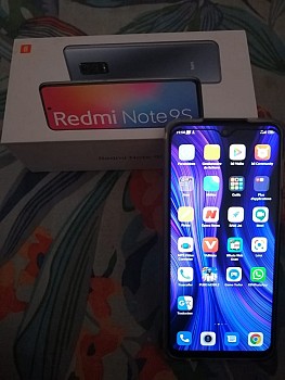 Téléphone redmi note 9s 6 Ram 128 Gb