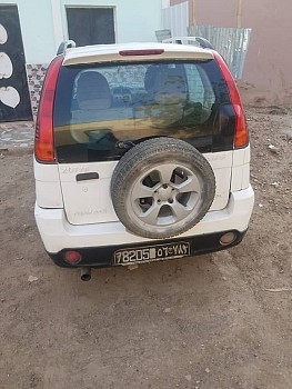 A Vendre voiture manuelle