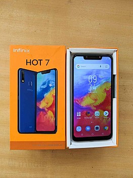 un portable telephone smartphone infinix hot 7