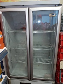 Réfrigerateur double porte vitré