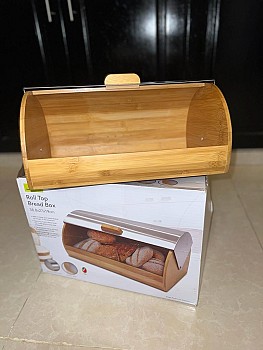 Roll top bread bin/conserveur de pain