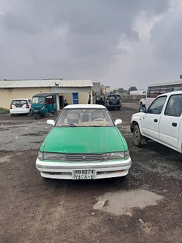 Voiture Taxi Toyota Mark ll