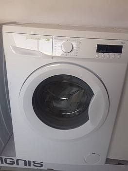 Machine à Laver Automatique IGNIS
