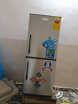 Réfrigérateur récent peu utilisé