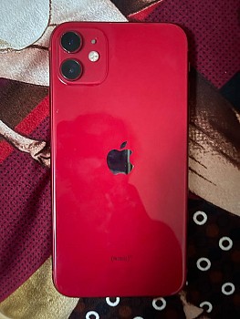 Téléphone Iphone 11 couleur rouge